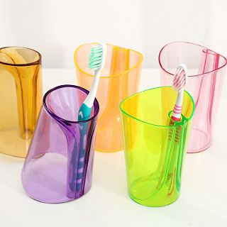 酷炫與實用的結合 帶吸管創意玻璃杯，送給他的別致心意